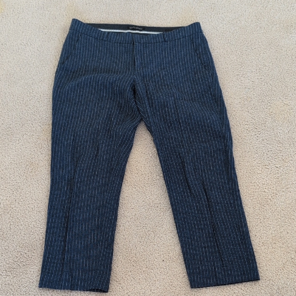 Banana Republic Women's Navy Striped Cropped Pants